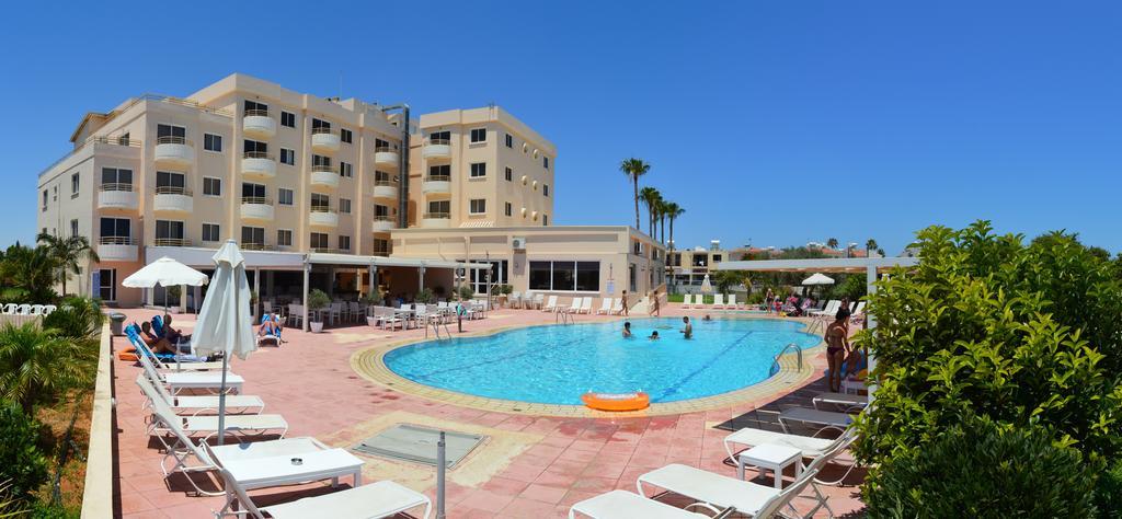Apartment Nearby Golden Coast โปรทาราส ภายนอก รูปภาพ